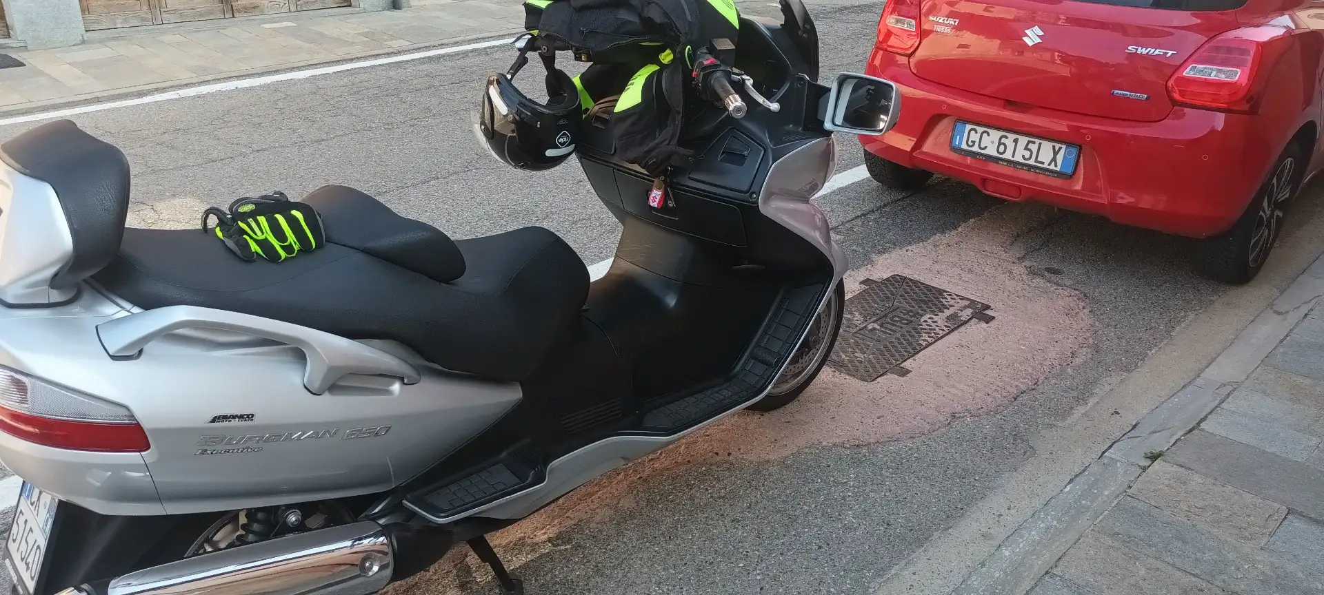 Suzuki Burgman 650 executive abs Gris - 2