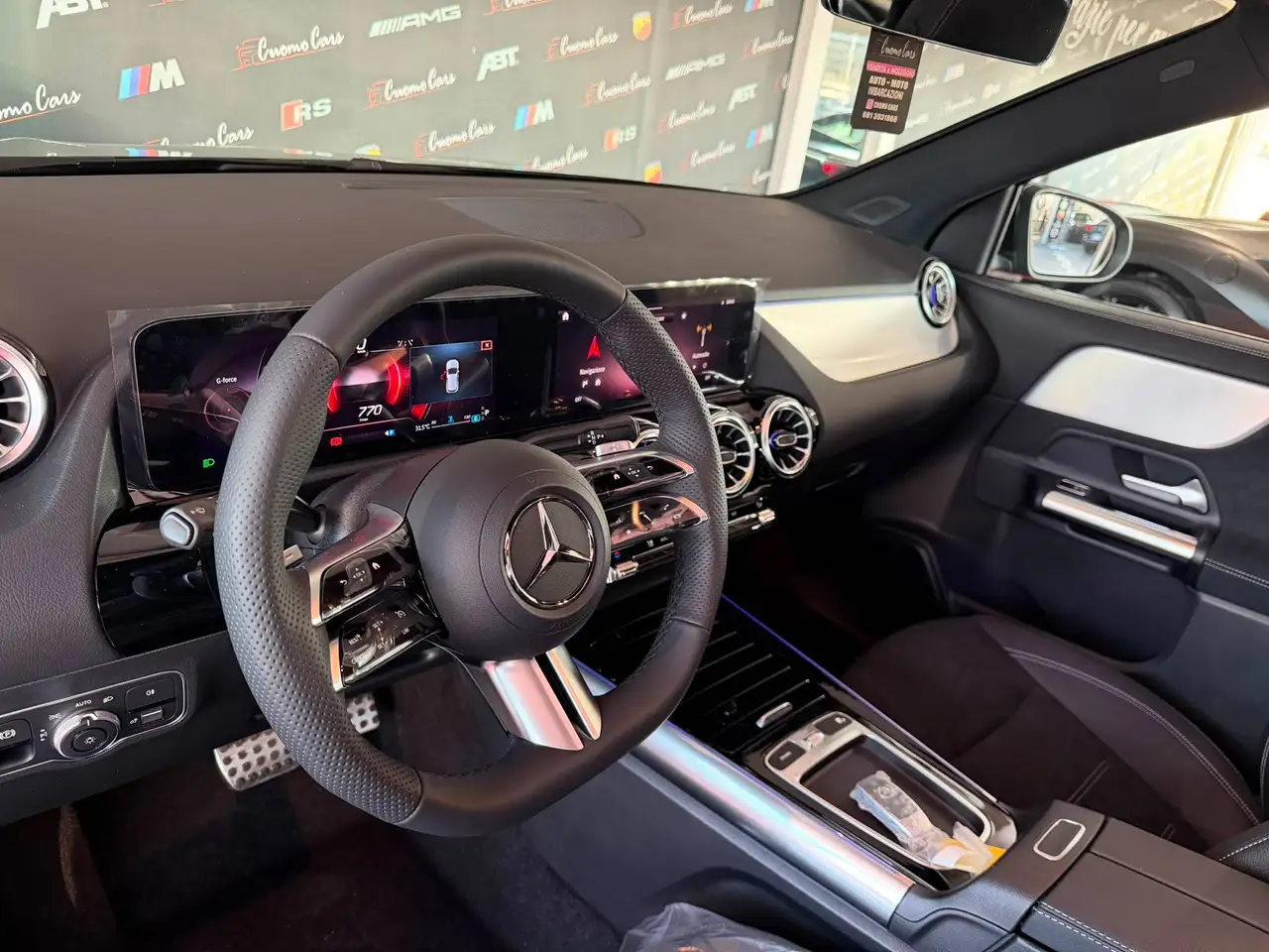 Mercedes-Benz GLA 2026 — фото 11