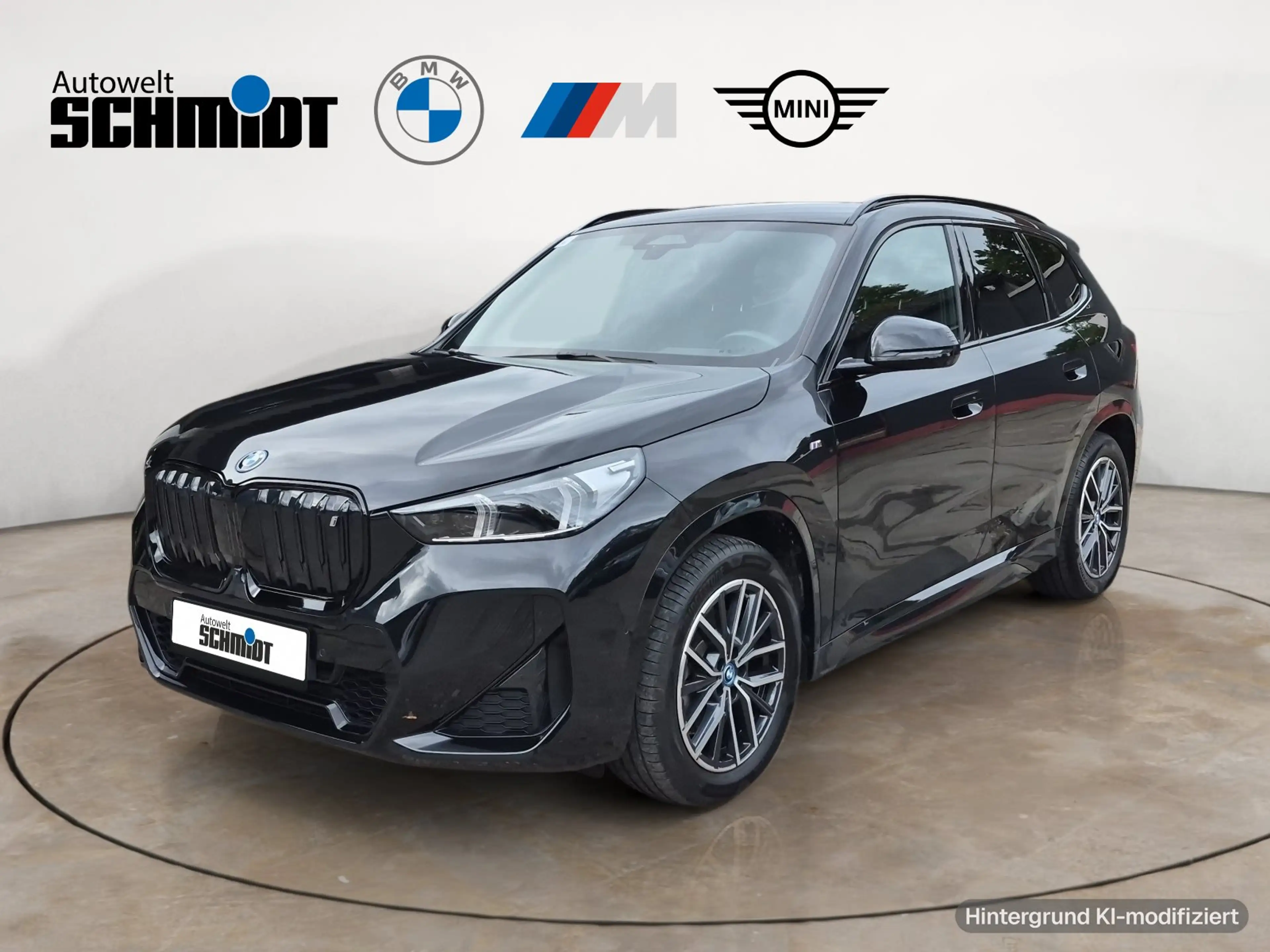 BMW iX1 xDrive30 M Sport + 2Jahre-BPS.-GARANTIE