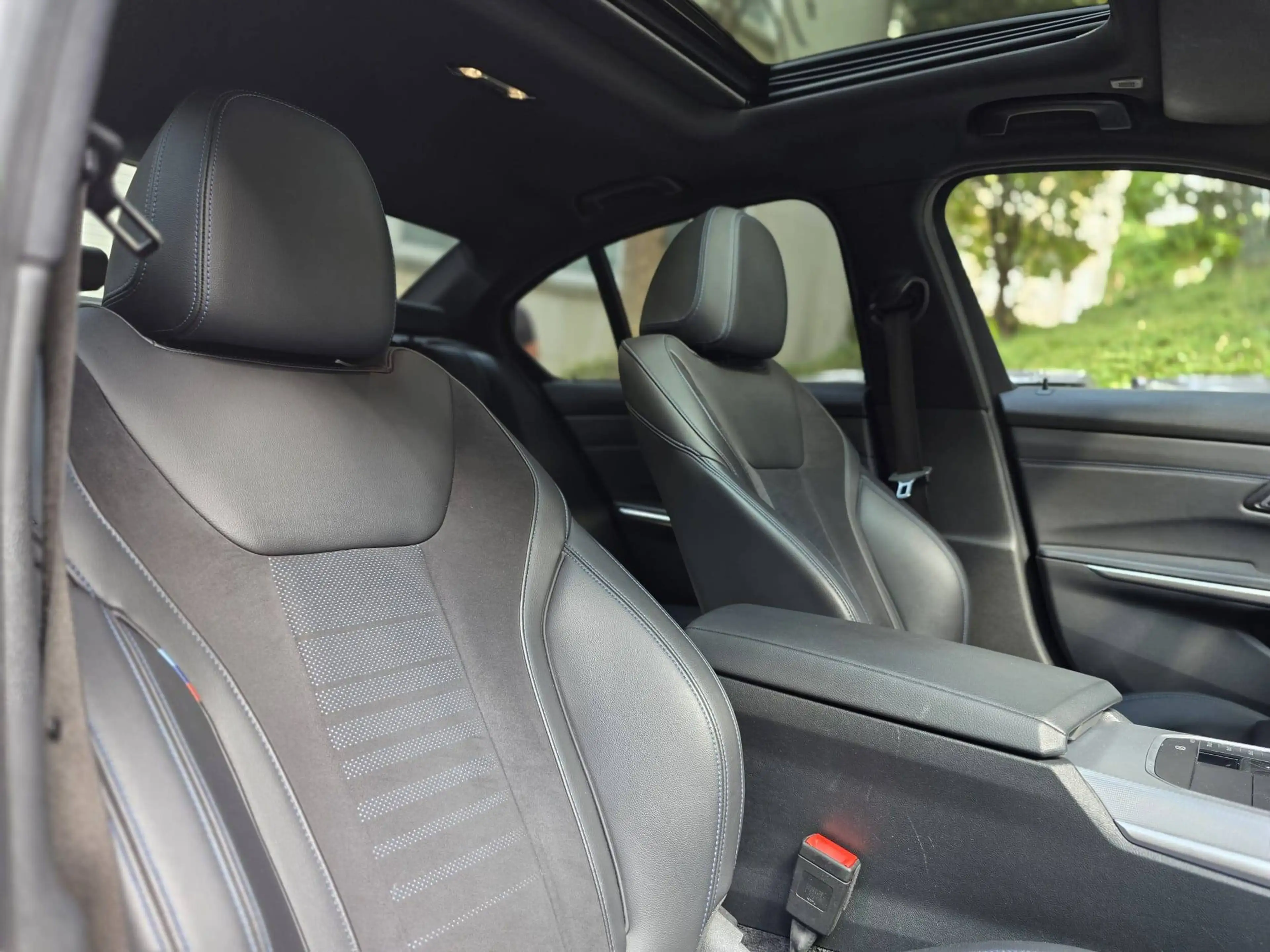 BMW 340 M340i Pano M Pack 360 — photo 10