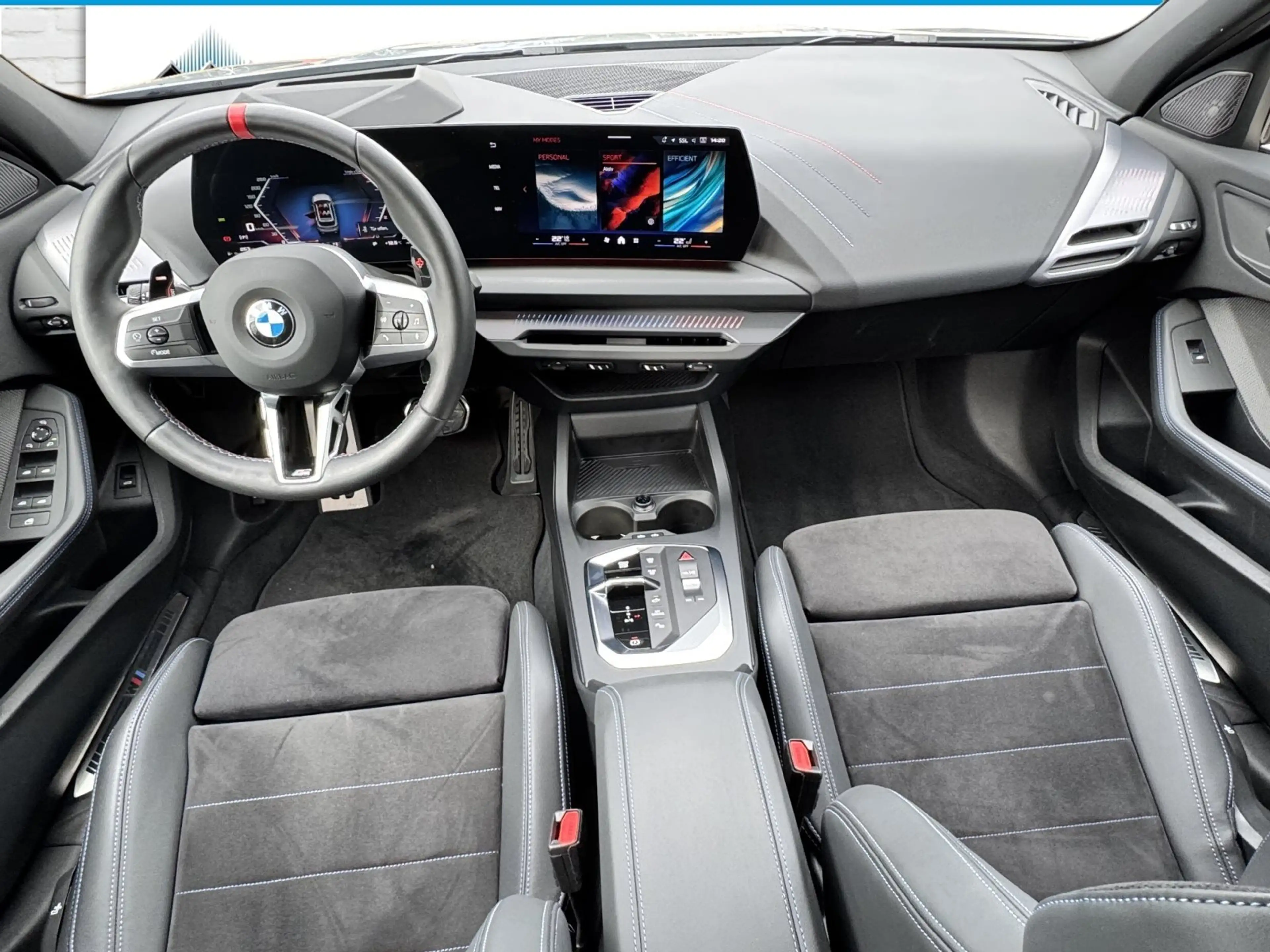 BMW 135 M135 xDrive Hatch — photo 11
