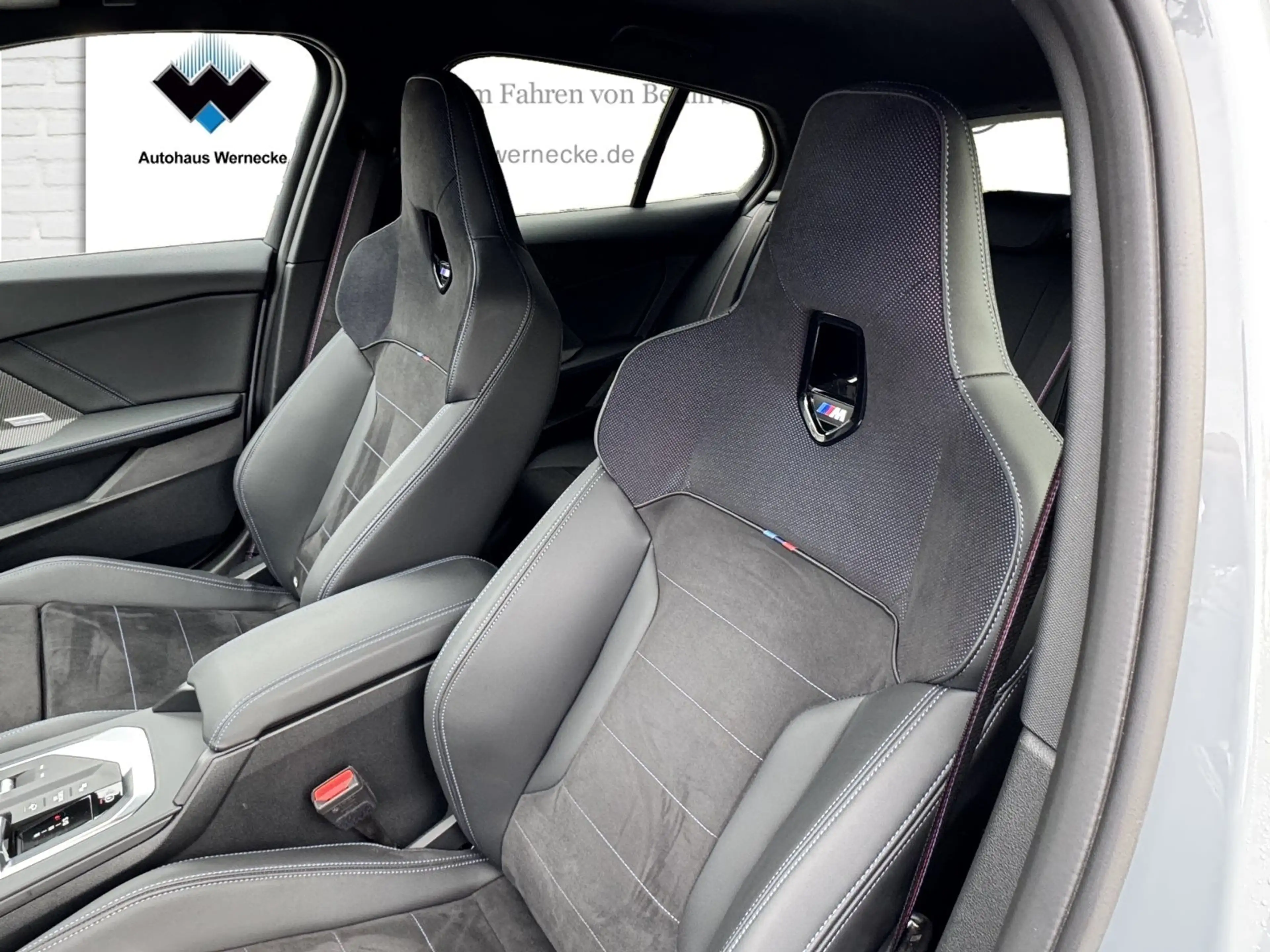 BMW 135 M135 xDrive Hatch — photo 8