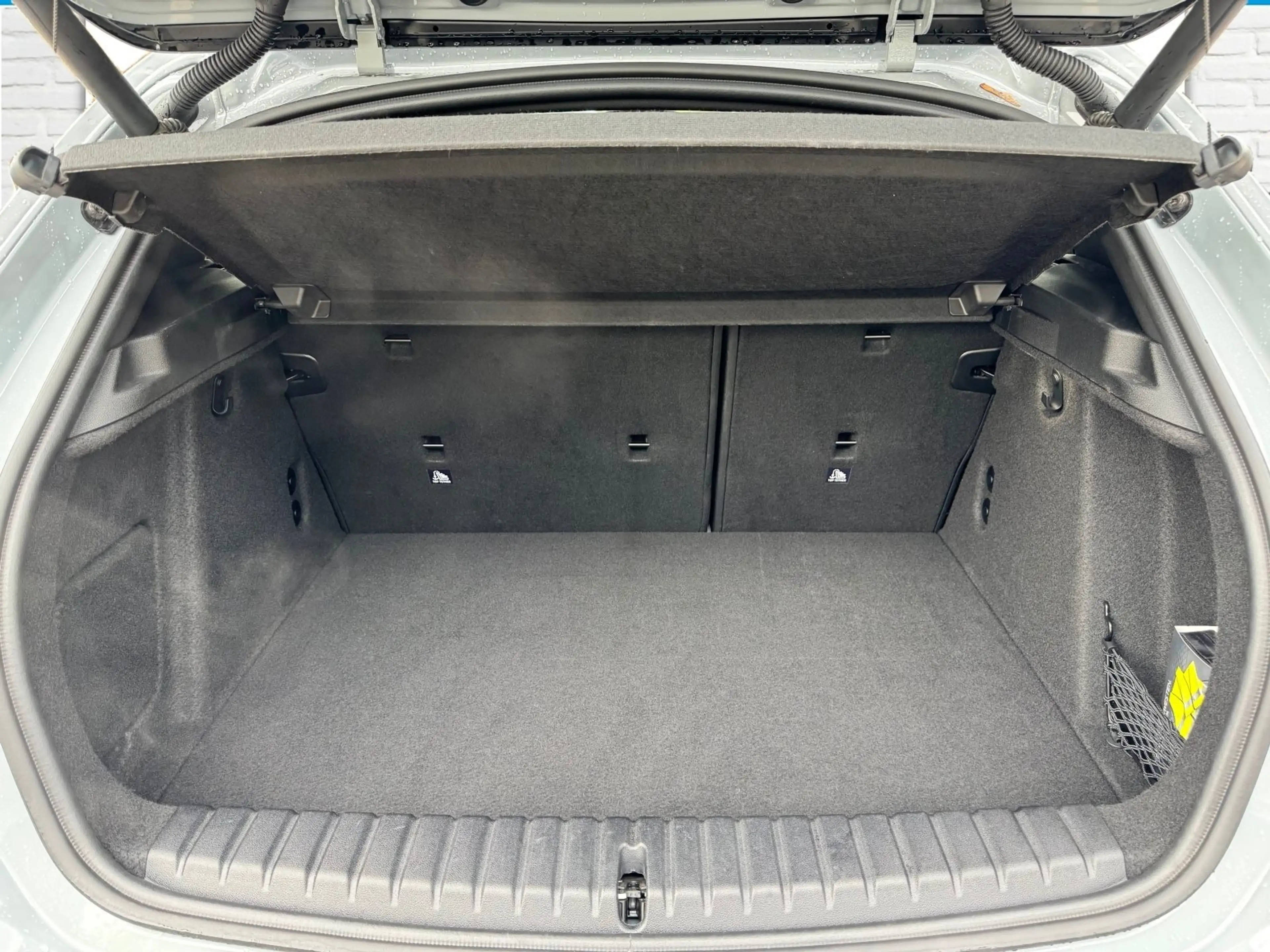 BMW 135 M135 xDrive Hatch — photo 4