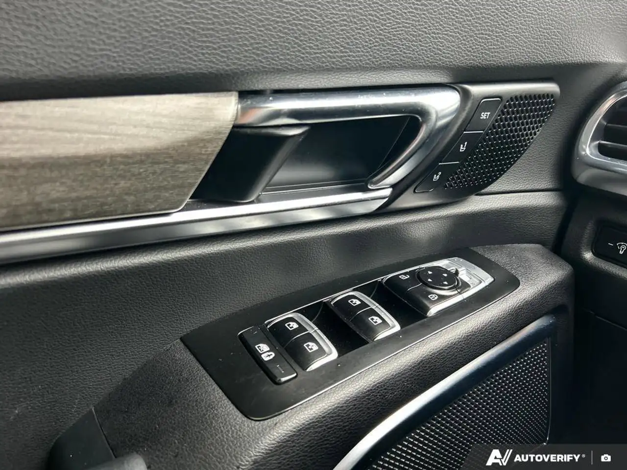 Kia Telluride снимка Kia Telluride