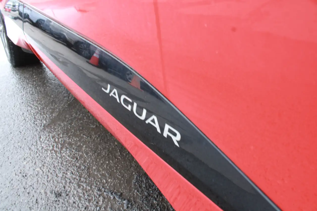 Jaguar I-Pace photo Jaguar I-Pace