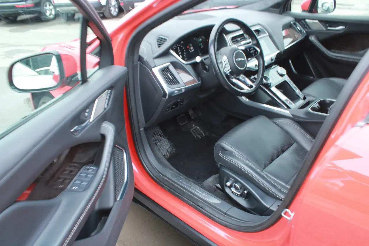 Jaguar I-Pace photo Jaguar I-Pace