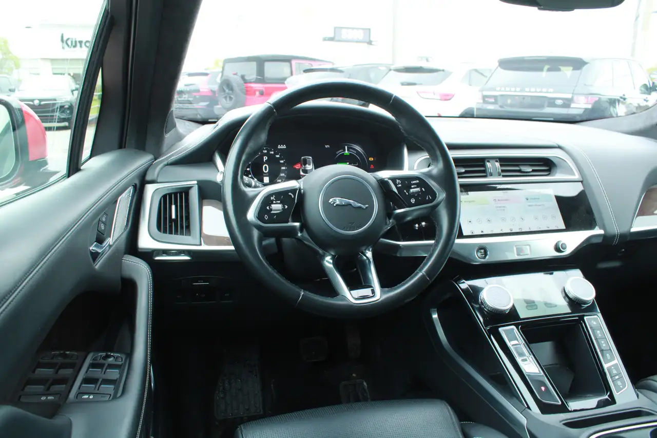Jaguar I-Pace photo Jaguar I-Pace