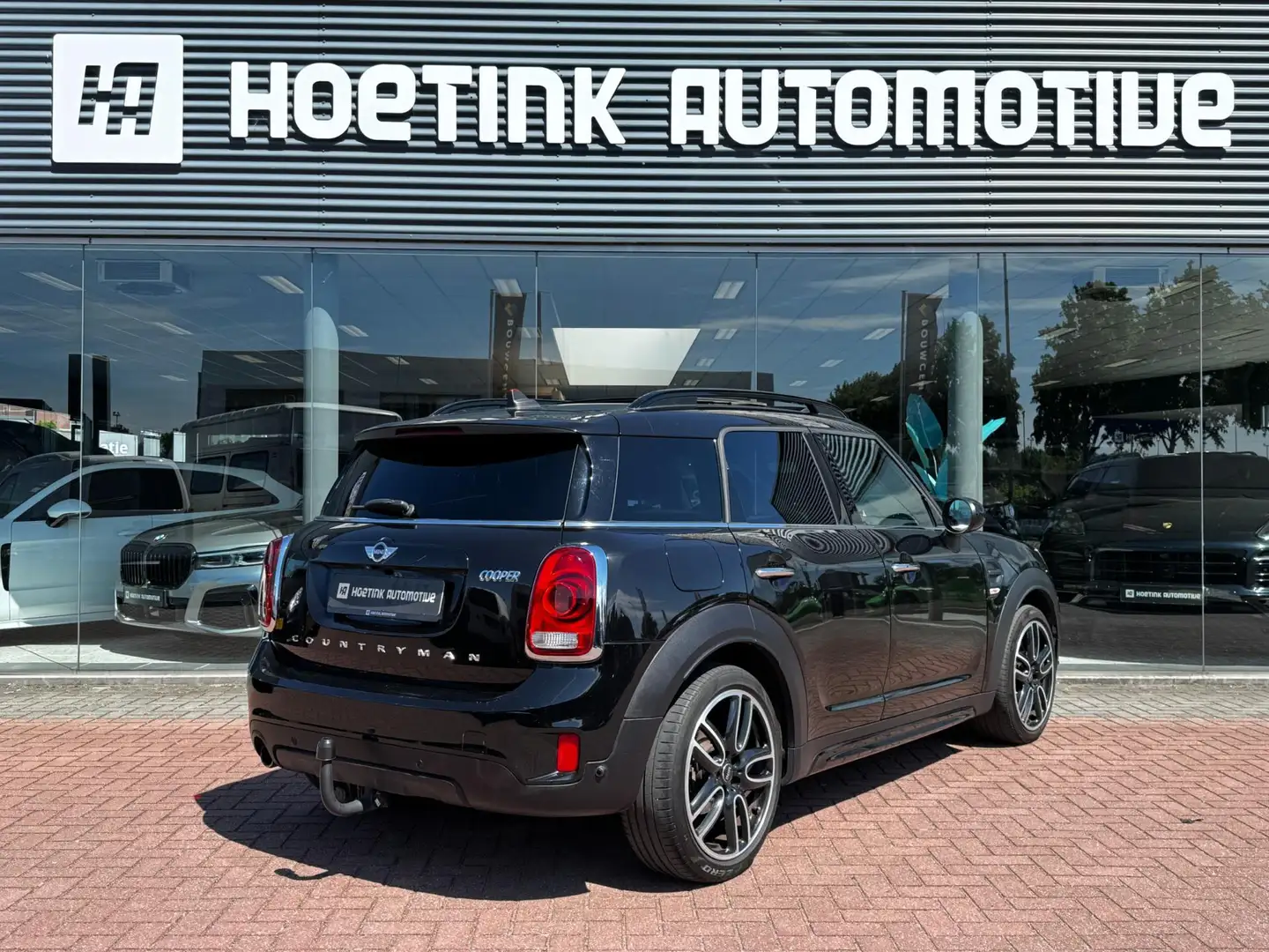 MINI Cooper Countryman Mini 1.5 Chili | JCW pakket | Pano | LED | Camera Schwarz - 2