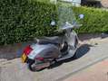 Vespa GTS 300 Super Sport Gris - thumbnail 2