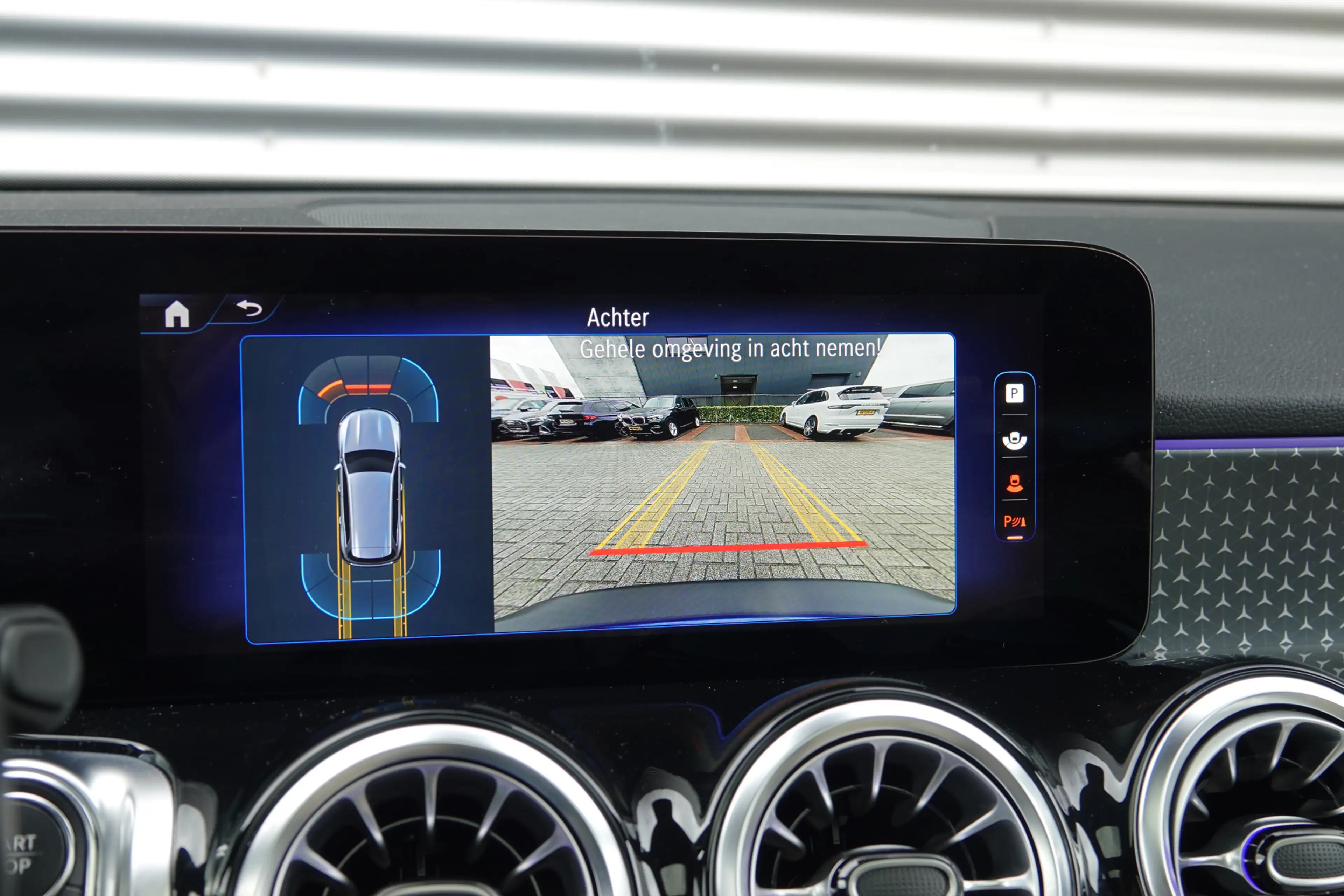 Mercedes-Benz EQB 250 250+ Luxury Line 71 kWh | Panoramadak | Distronic — photo 29