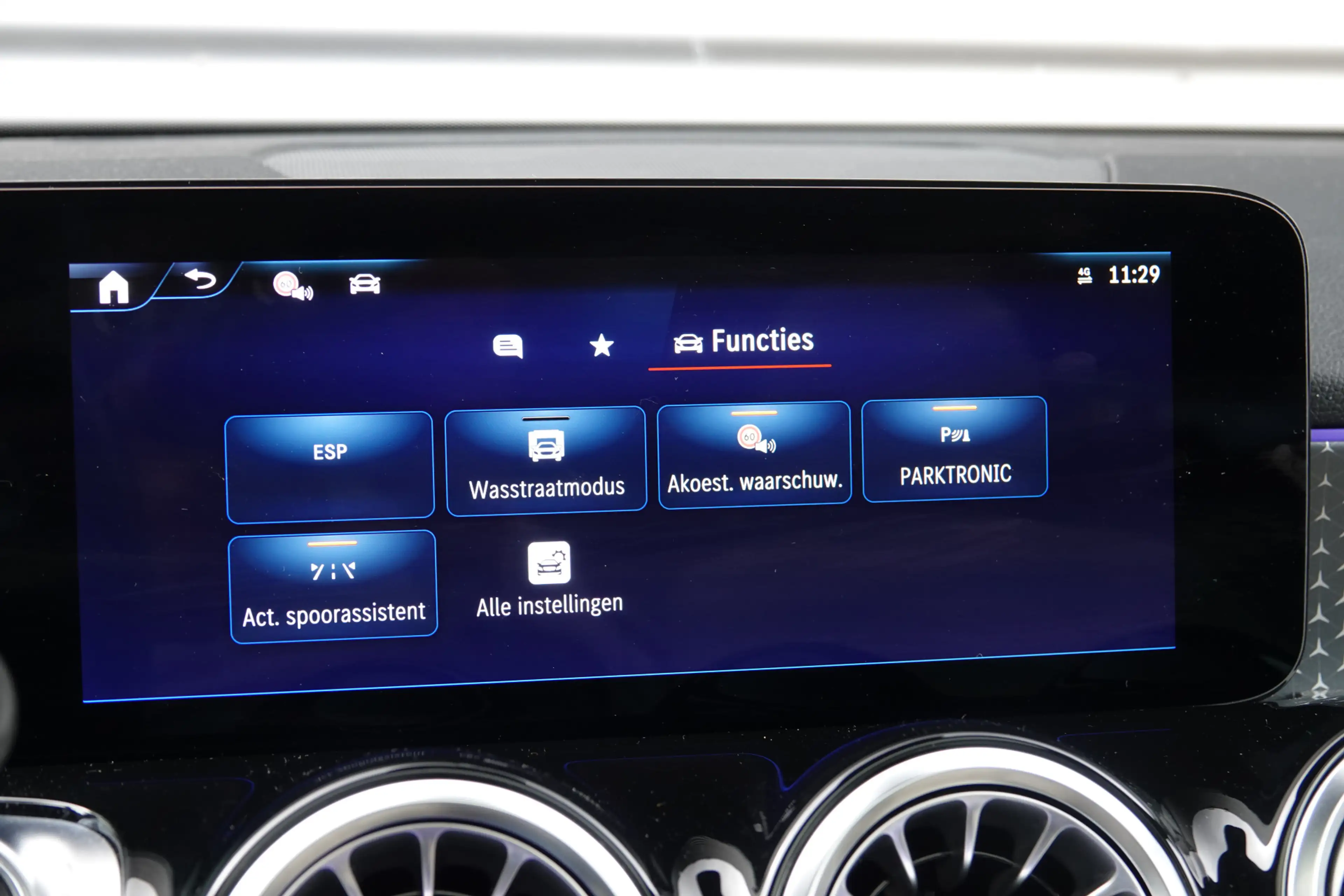 Mercedes-Benz EQB 250 250+ Luxury Line 71 kWh | Panoramadak | Distronic — photo 31