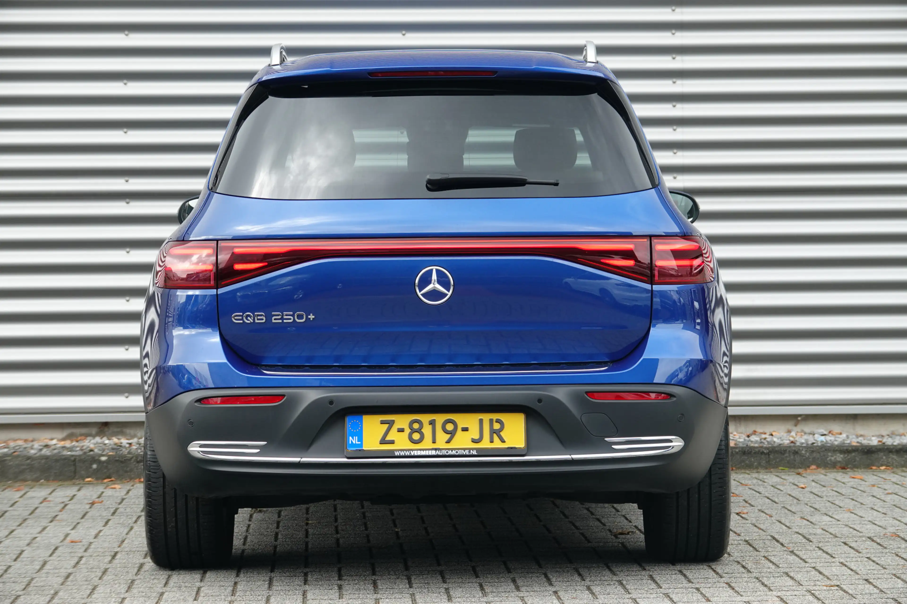 Mercedes-Benz EQB 250 250+ Luxury Line 71 kWh | Panoramadak | Distronic — photo 28