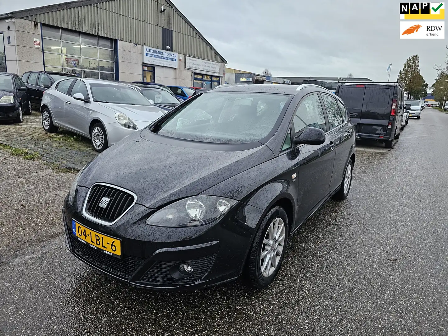 SEAT Altea XL 1.4 TSI Style Airco Bj:2010 NAP! Zwart - 1