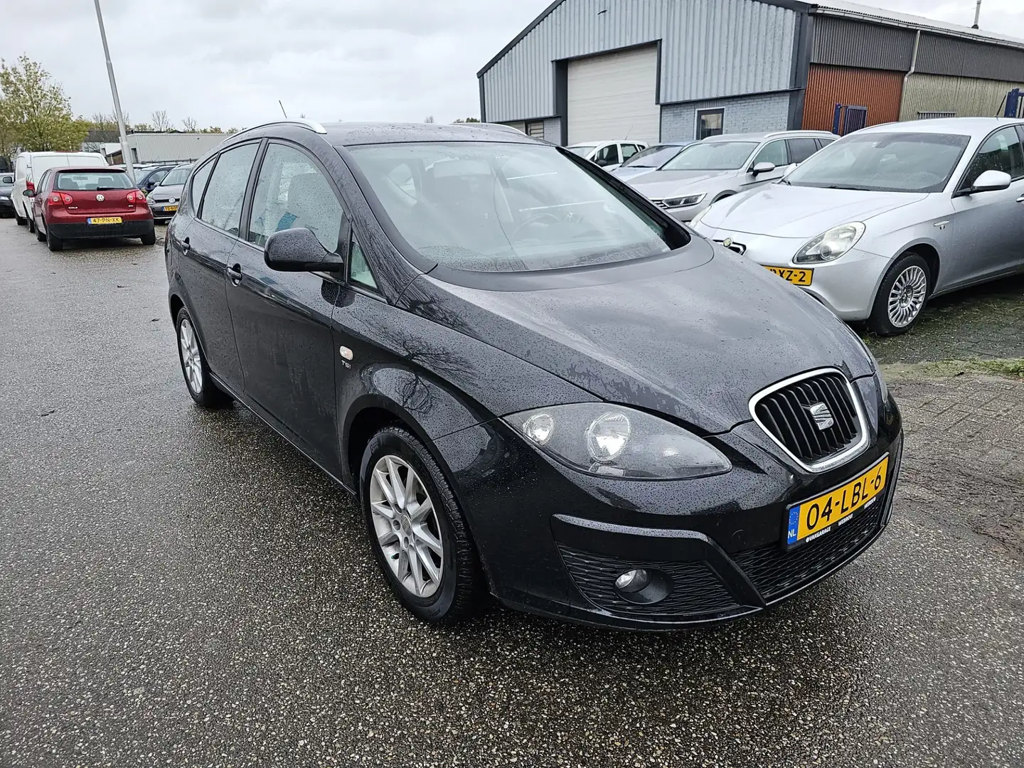 SEAT Altea XL 1.4 TSI Style Airco Bj:2010 NAP! Zwart - 2