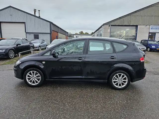 Seat Altea XL view 9