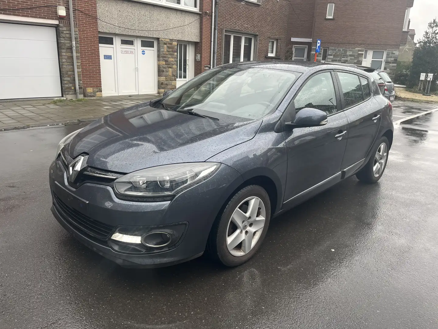Renault Megane 1.5 dCi Energy TomTom Edition Gris - 1