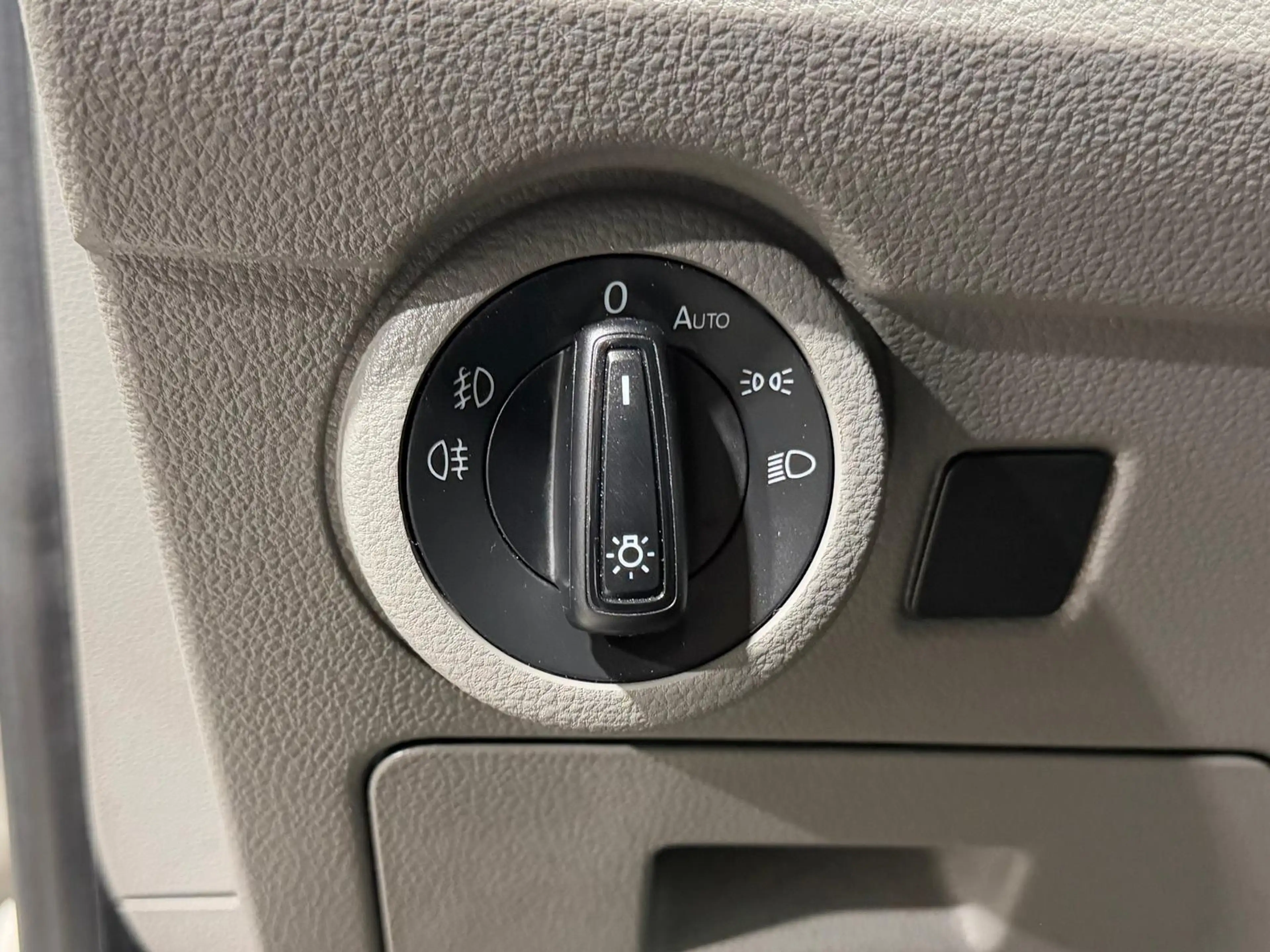 Volkswagen T6.1 Transporter Edition,kurz,4Motion,Navi,AHK — photo 18