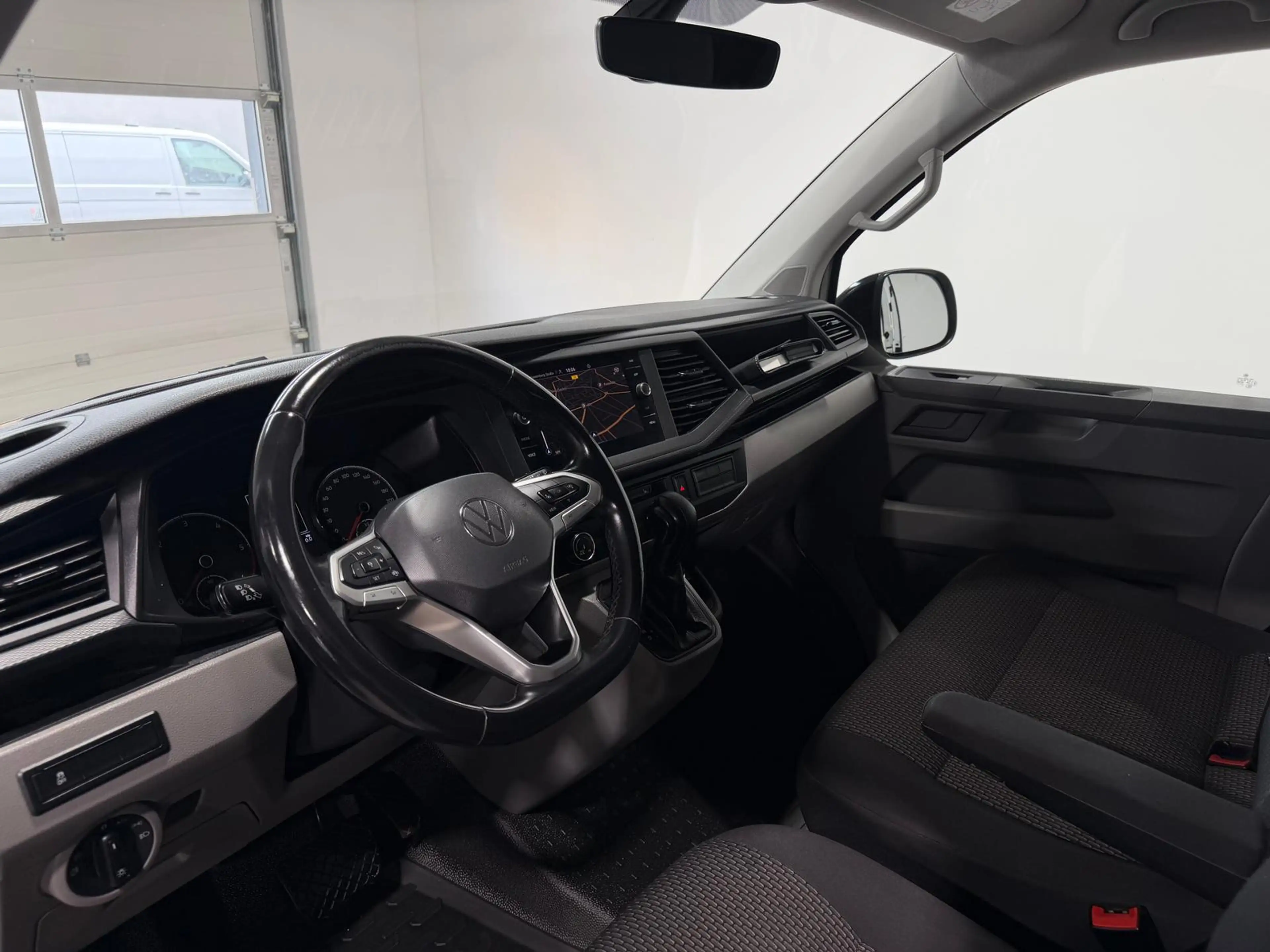 Volkswagen T6.1 Transporter Edition,kurz,4Motion,Navi,AHK — photo 13