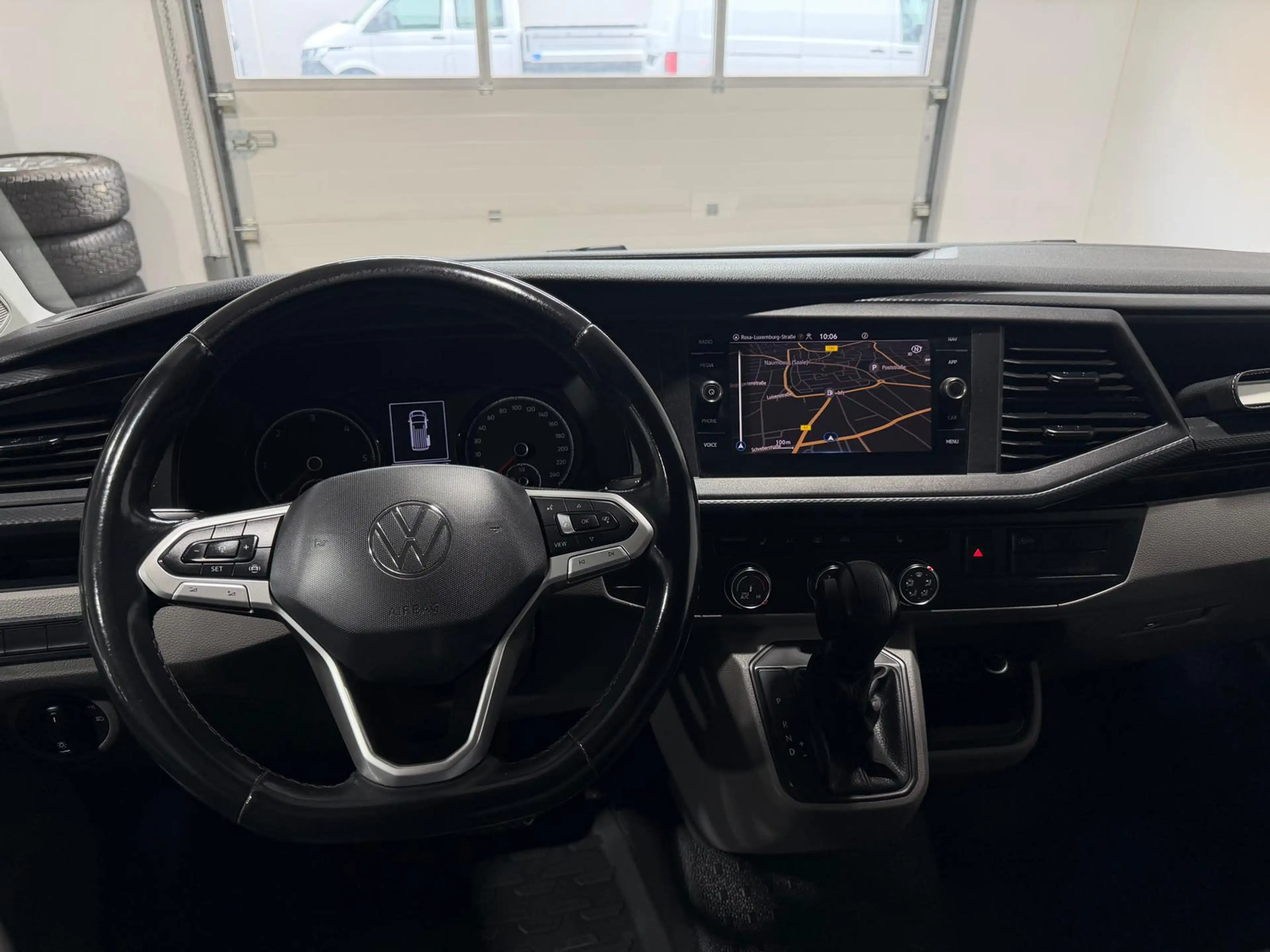 Volkswagen T6.1 Transporter Edition,kurz,4Motion,Navi,AHK — photo 12