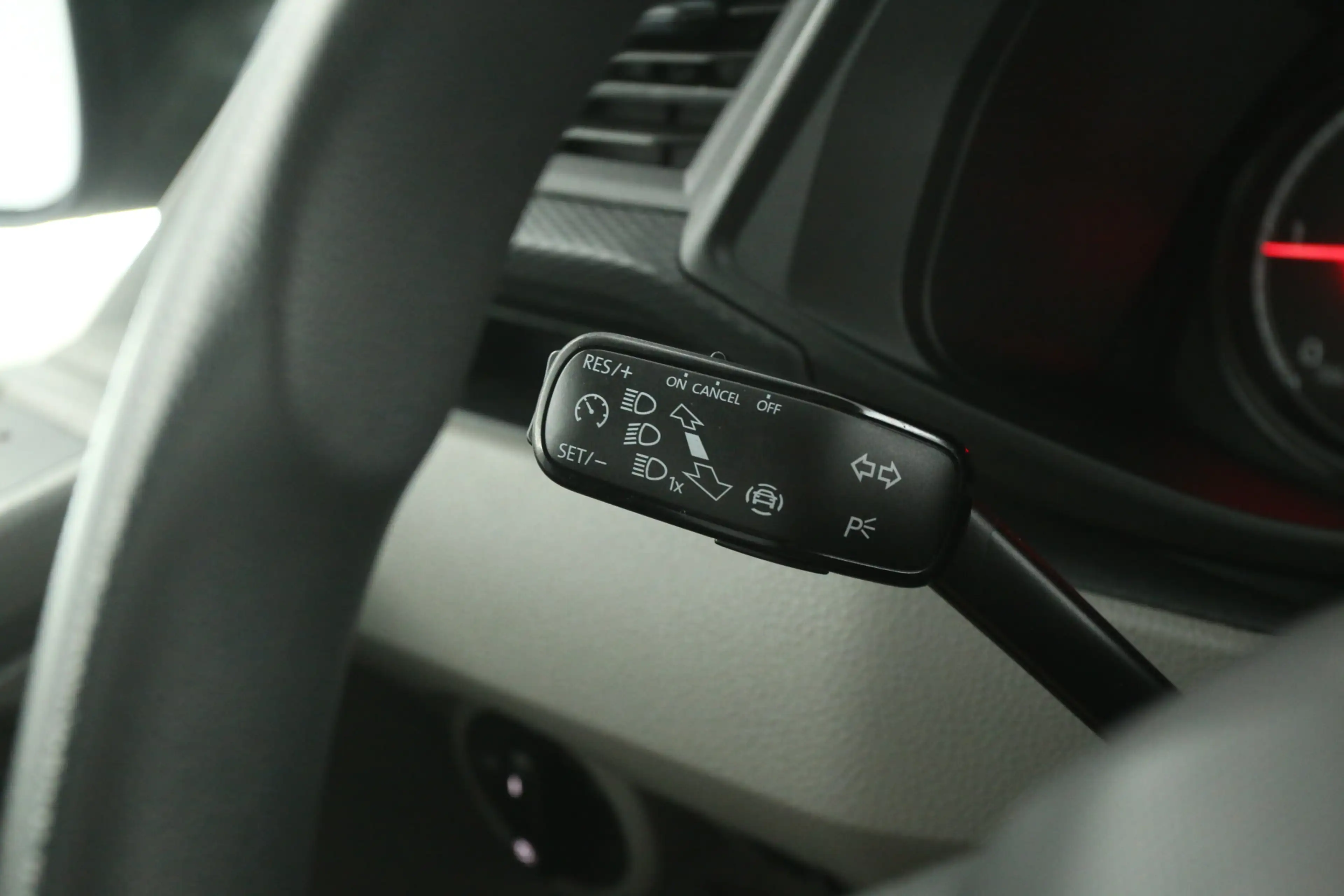 Volkswagen T6.1 Transporter 2.0 TDI L1H1 | Airco | Cruise | Carplay | Trekhaak — photo 14