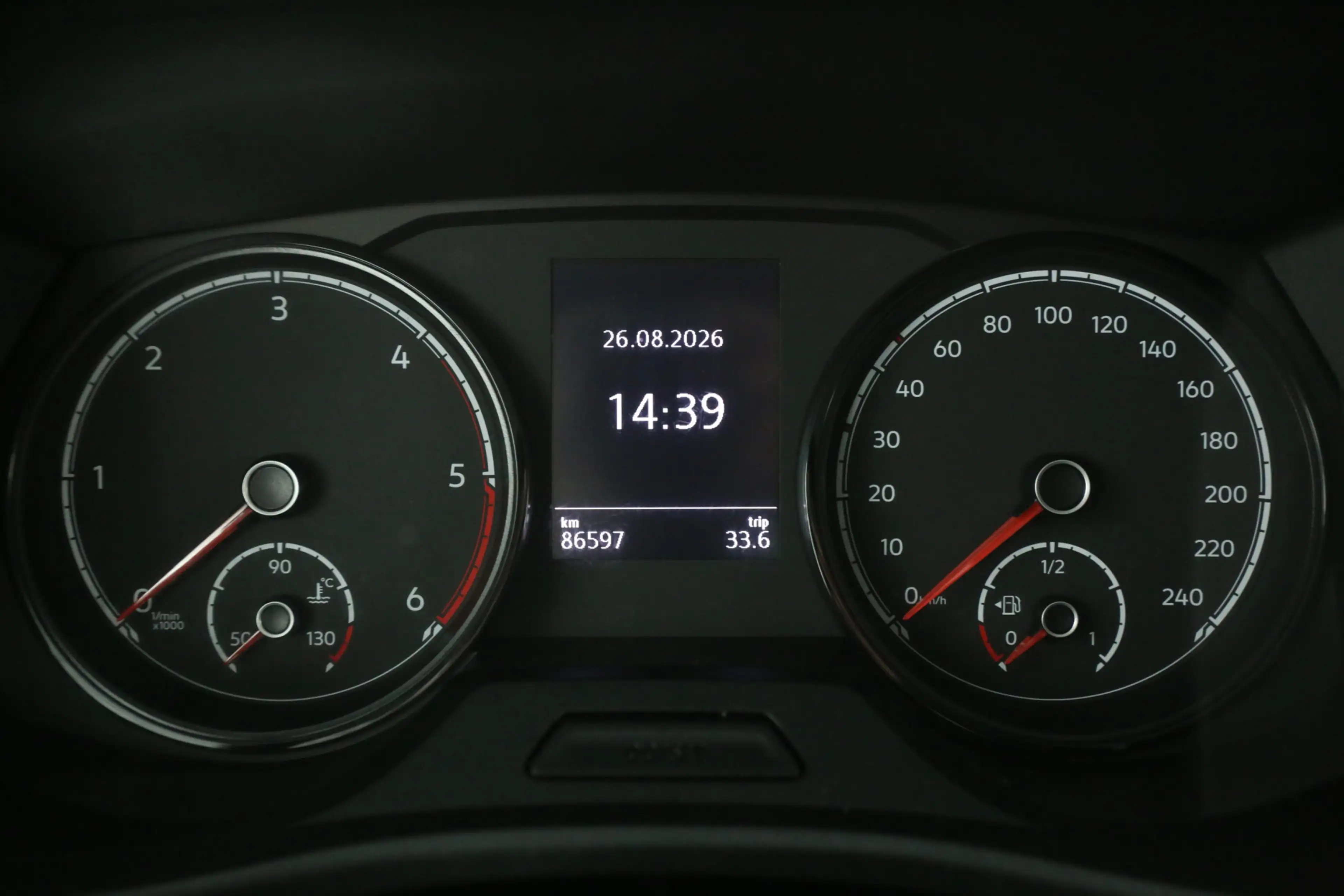 Volkswagen T6.1 Transporter 2.0 TDI L1H1 | Airco | Cruise | Carplay | Trekhaak — photo 13