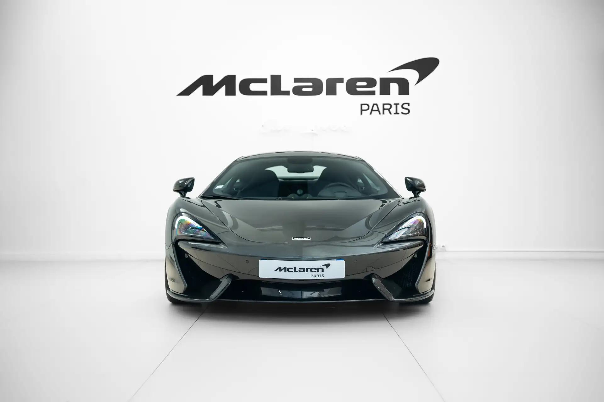 맥라렌 570S 570 Sport Coupe 2018 건메탈 사진 4
