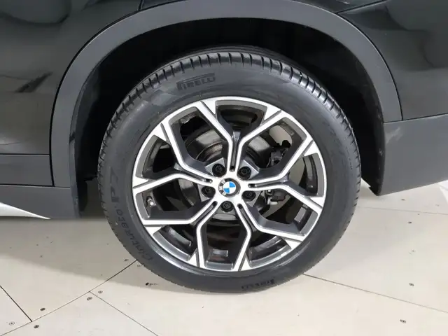 BMW X1 view 15