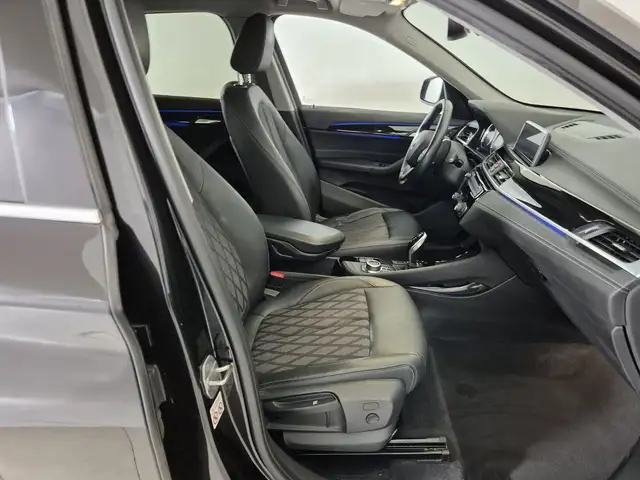 BMW X1 view 11