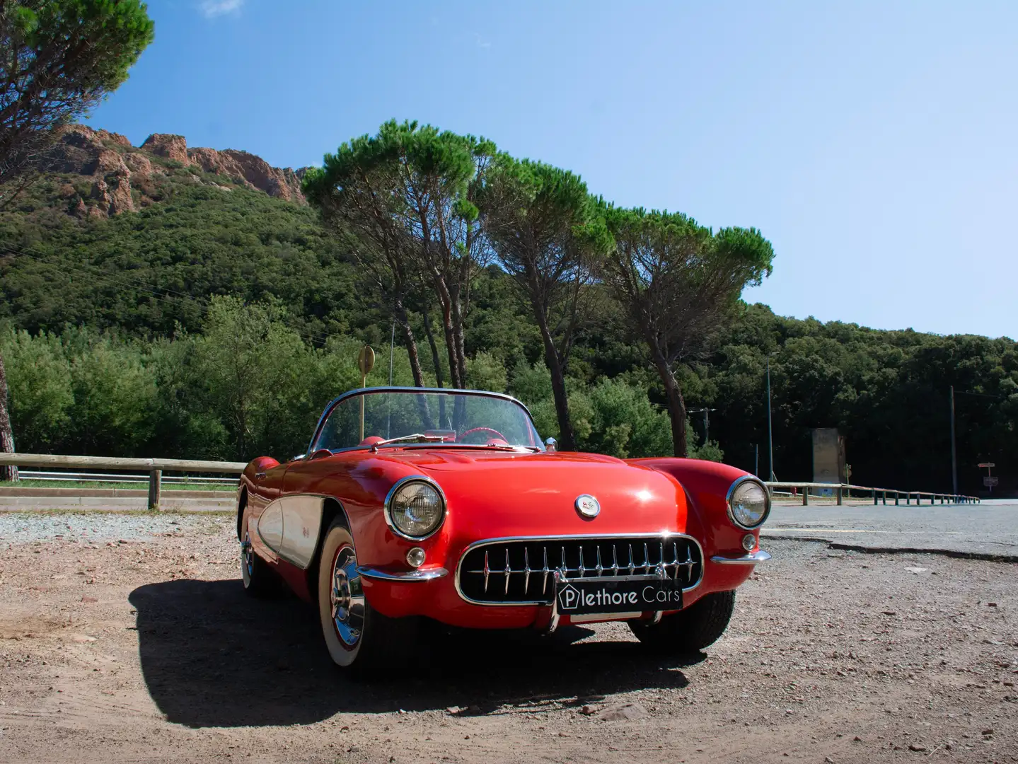 Chevrolet Corvette C1 1956 Rouge - 2
