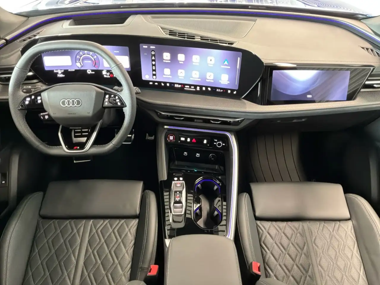 Audi SQ5 снимка Audi SQ5