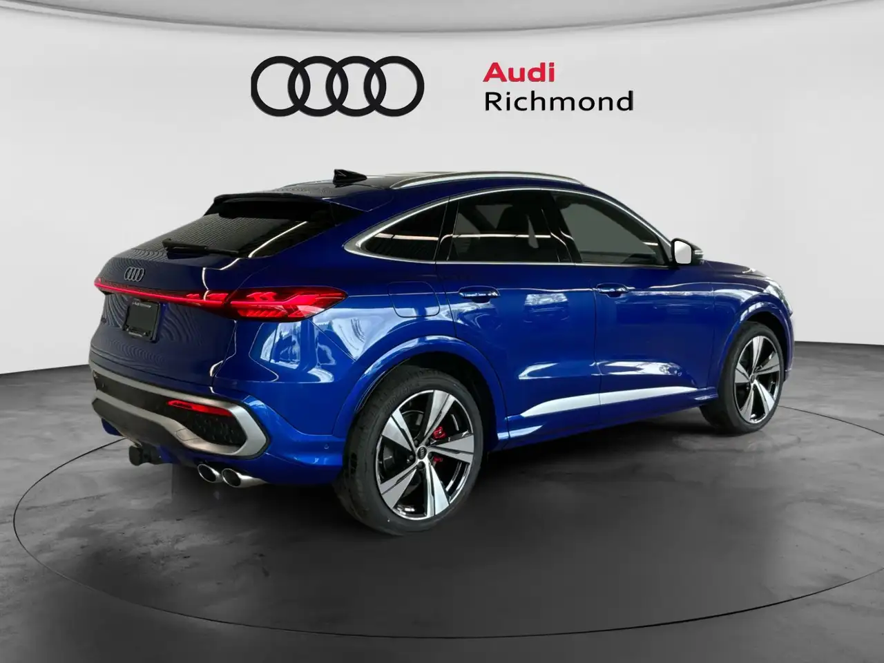 Audi SQ5 снимка Audi SQ5