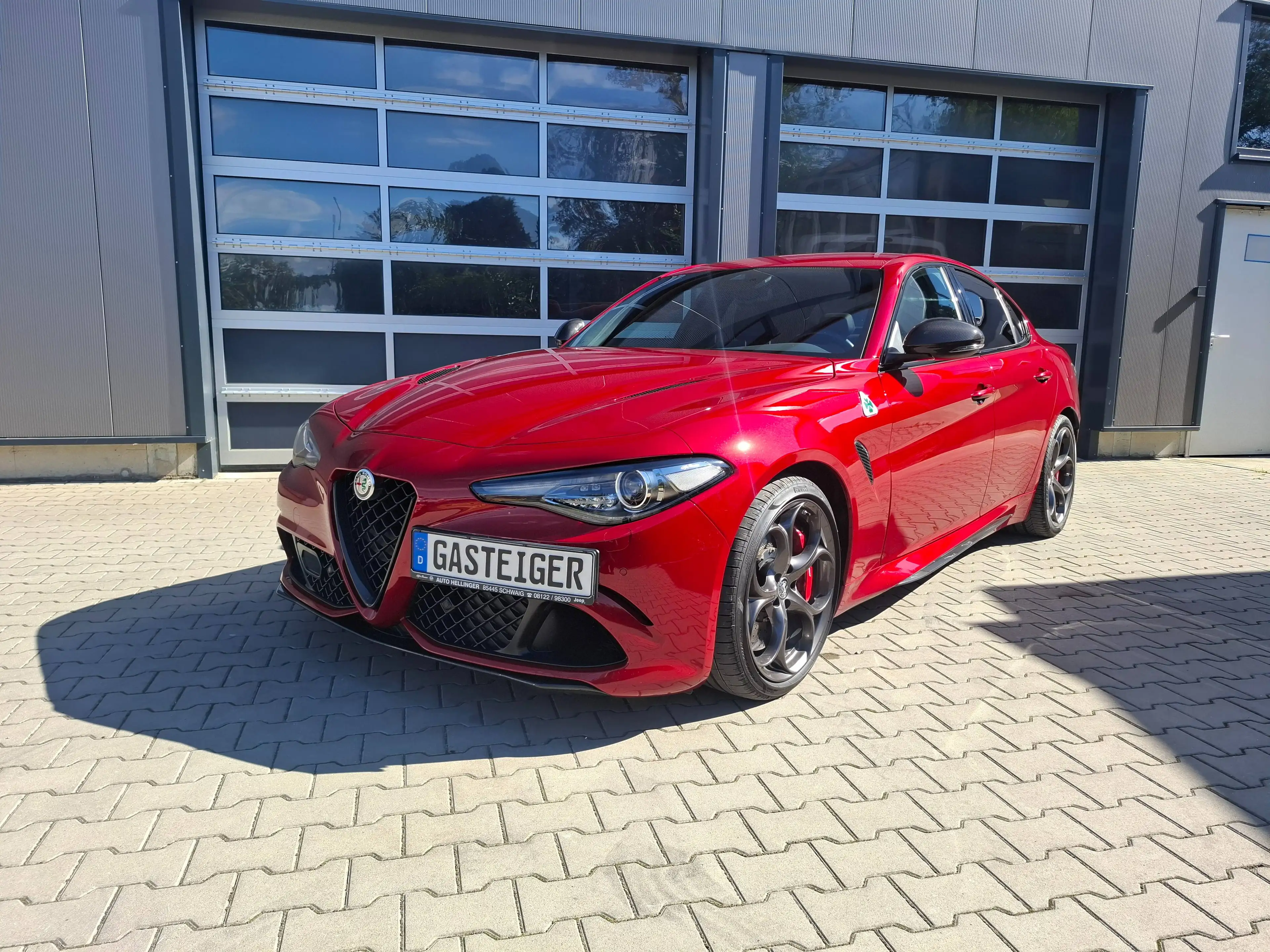 Alfa Romeo Giulia Giulia 2.9 V6 Bi-Turbo AT8 Quadrifoglio