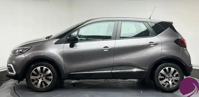 Renault Captur view 3