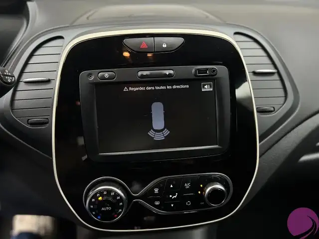 Renault Captur view 9
