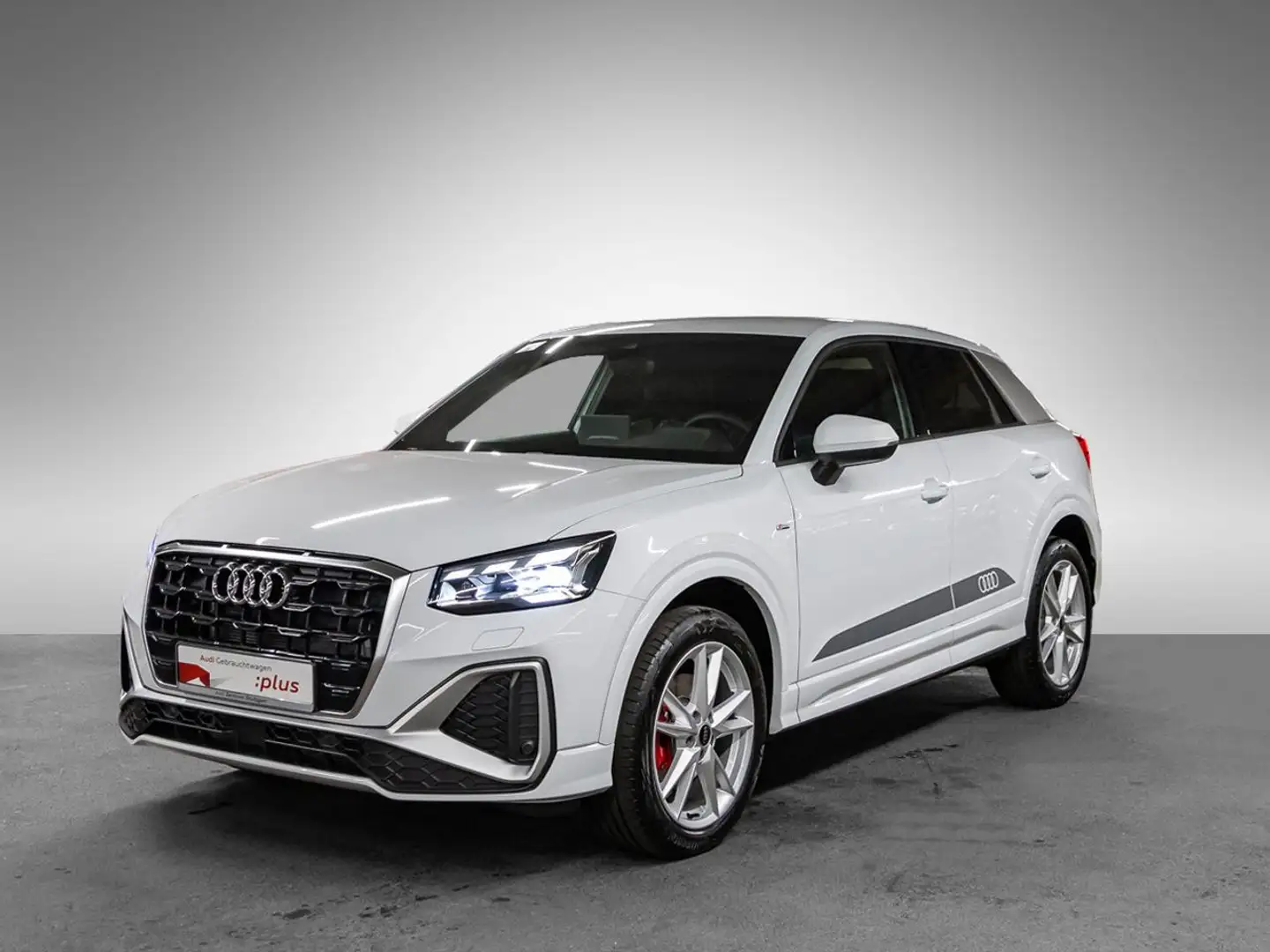 Audi Q2 35 TFSI S-line S-tronic Weiß - 2