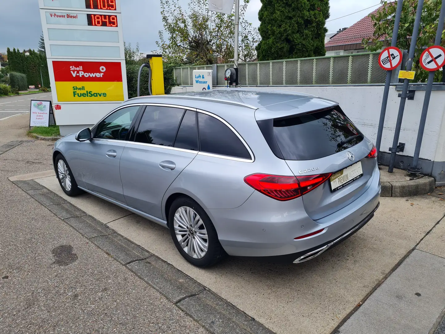 Mercedes-Benz C 220 C 220 T d Avantgarde 4Matic*MBUX*AHK*High-End Silber - 2
