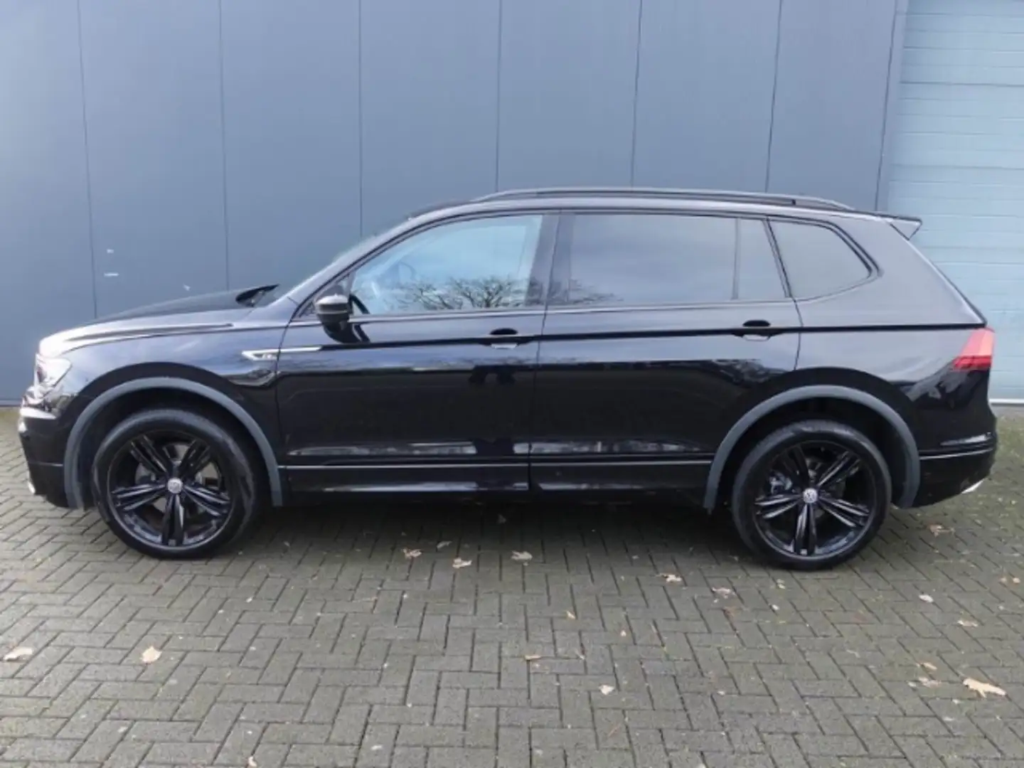 Volkswagen Tiguan Allspace 2.0 TSI DSG R-Line Black Style Exter.+4 Motion Negro - 2