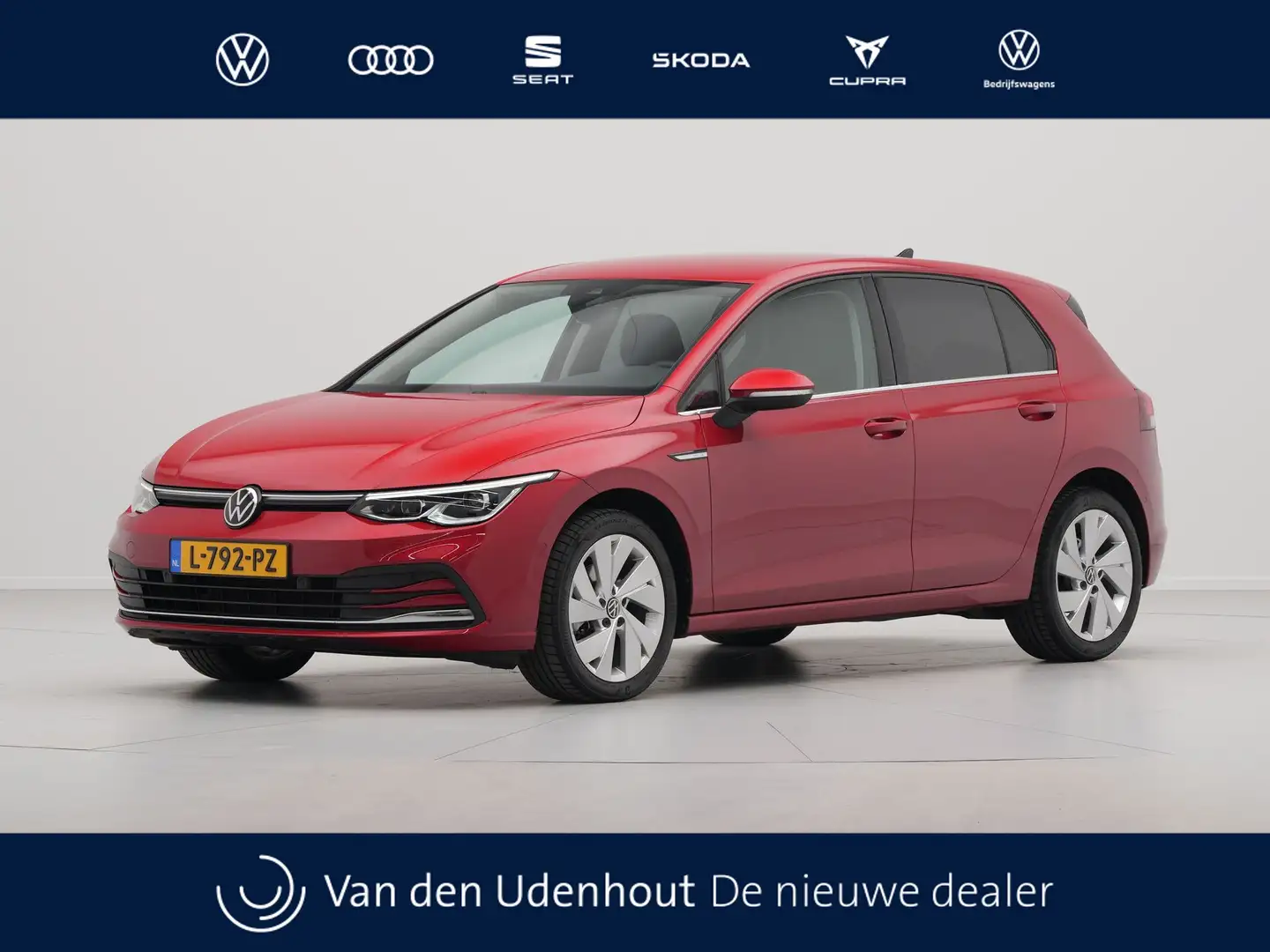 Volkswagen Golf 1.5 TSI 130pk Style Navigatie Acc Pdc Led 111 Rood - 1