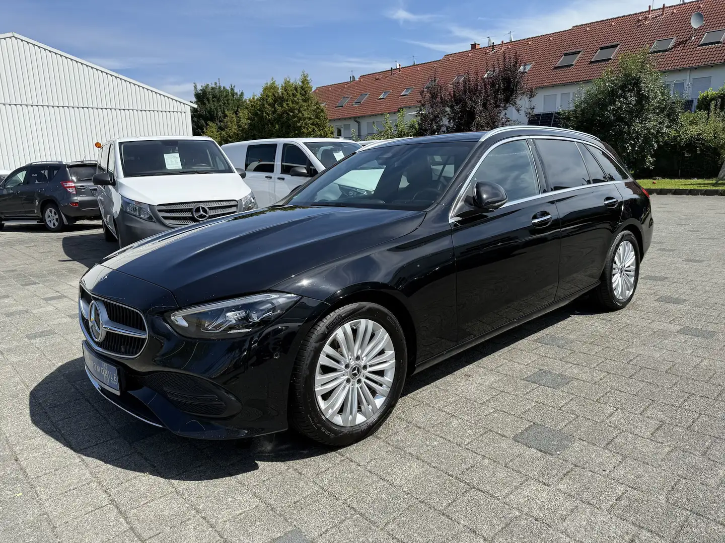 Mercedes-Benz C 220 d T-Modell 9G AVANTGARDE PANO MBUX SPUR Schwarz - 2