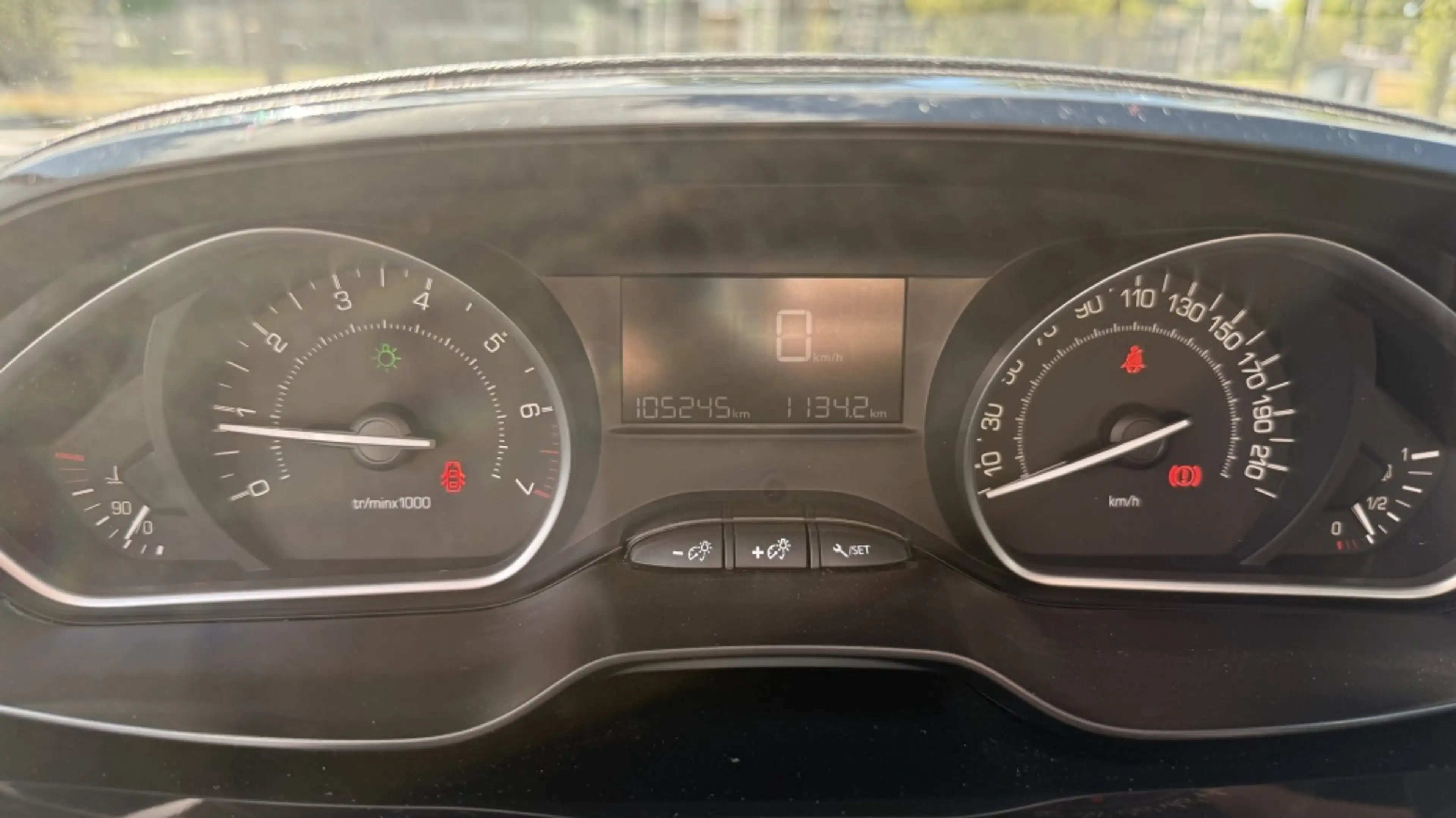 Peugeot 2008 1.2 PureT. Blue Lion nw distributie — photo 14