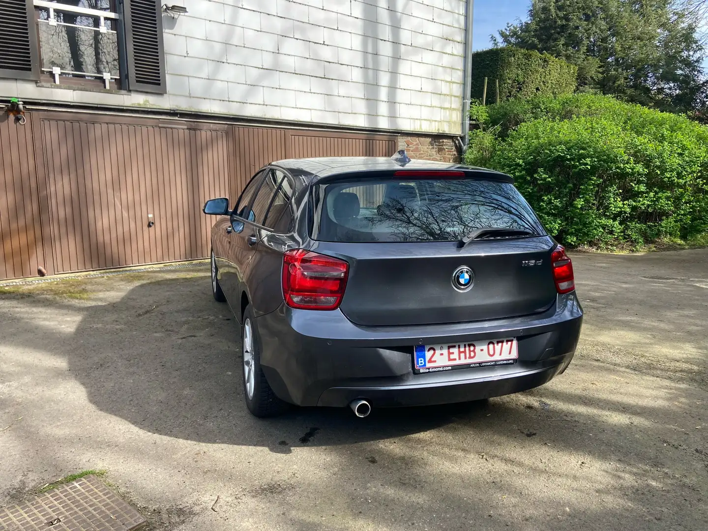 BMW 118 d Grijs - 2