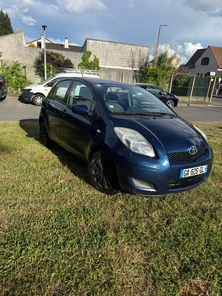 Toyota Yaris Yaris — photo 4