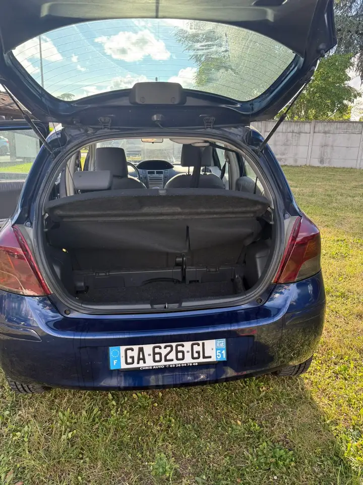 Toyota Yaris Yaris — photo 3