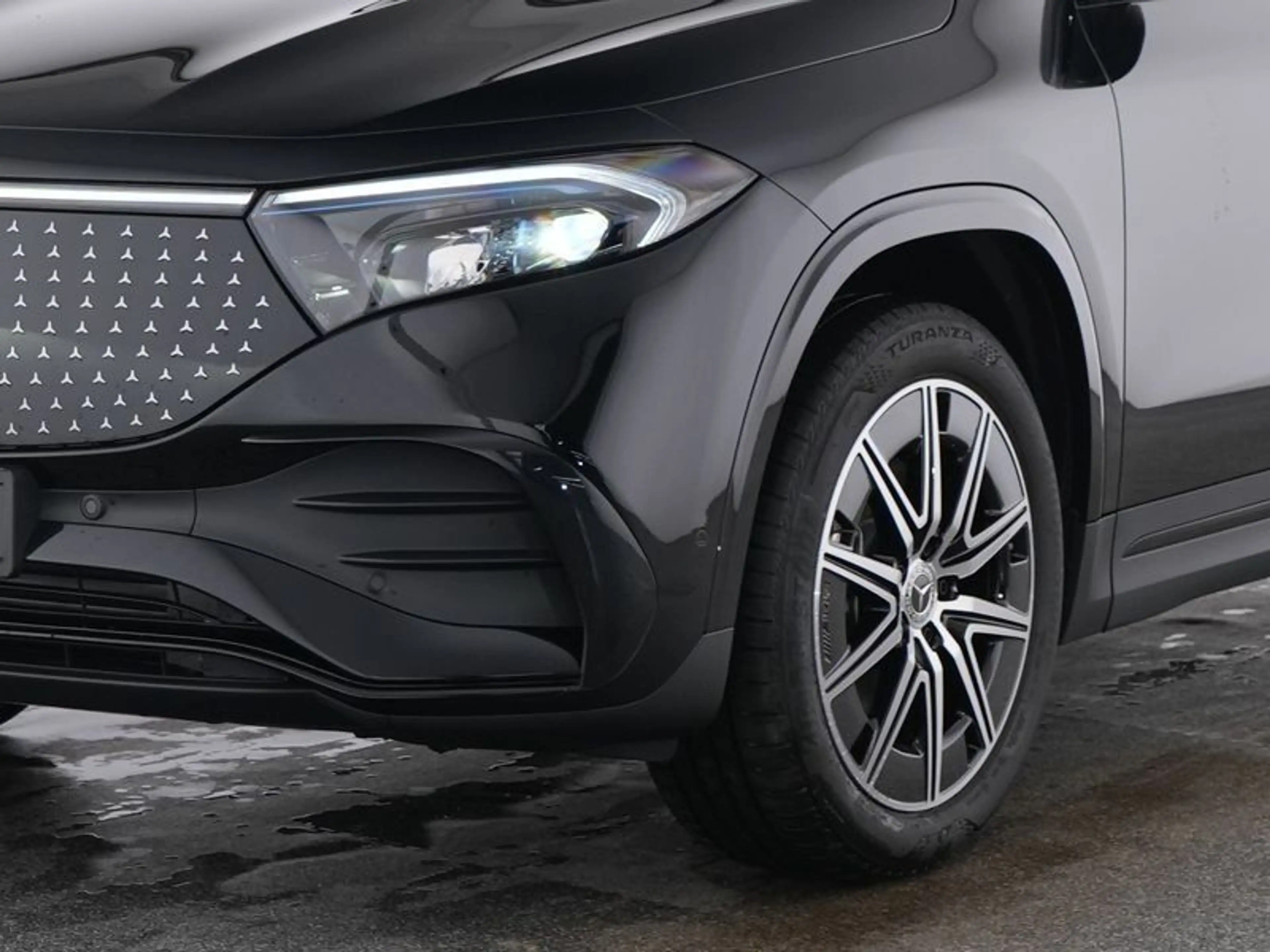 Mercedes-Benz EQA 300 4M AMG-PREMIUM NIGHT 19" MEMORY BURMESTE — photo 4