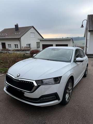 Imagine Skoda Octavia First Edition iV