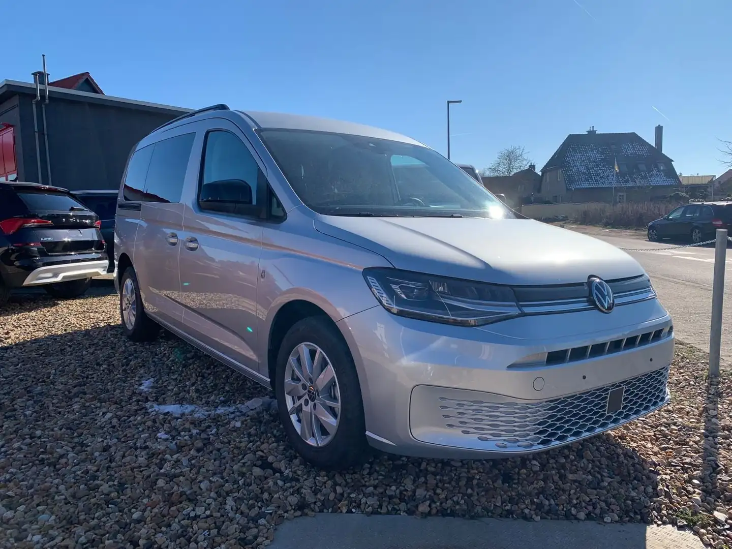 Volkswagen Caddy Life Maxi 7-Sitzer 5J. Garantie Silber - 1