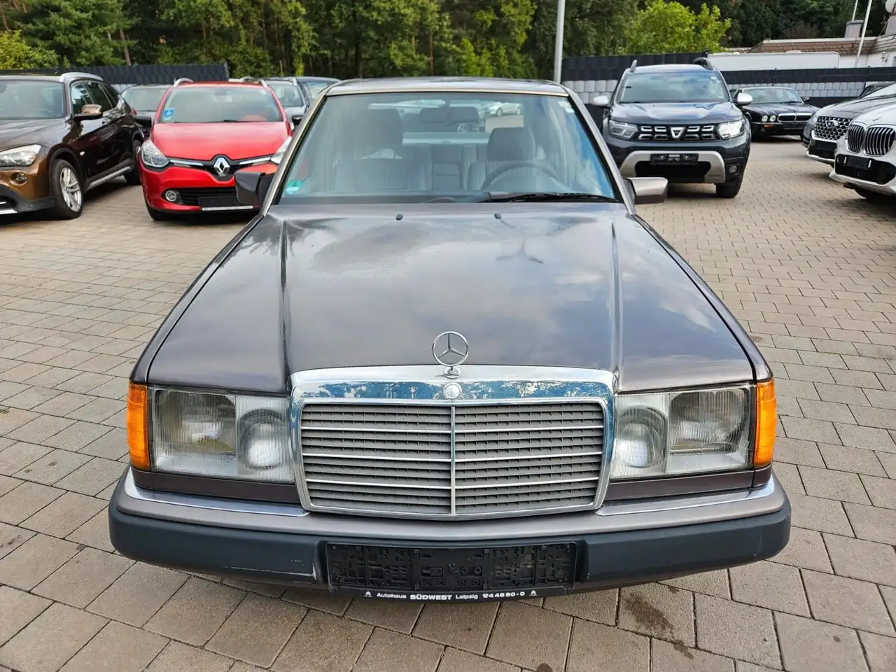 Mercedes-Benz 230 E, foto 7