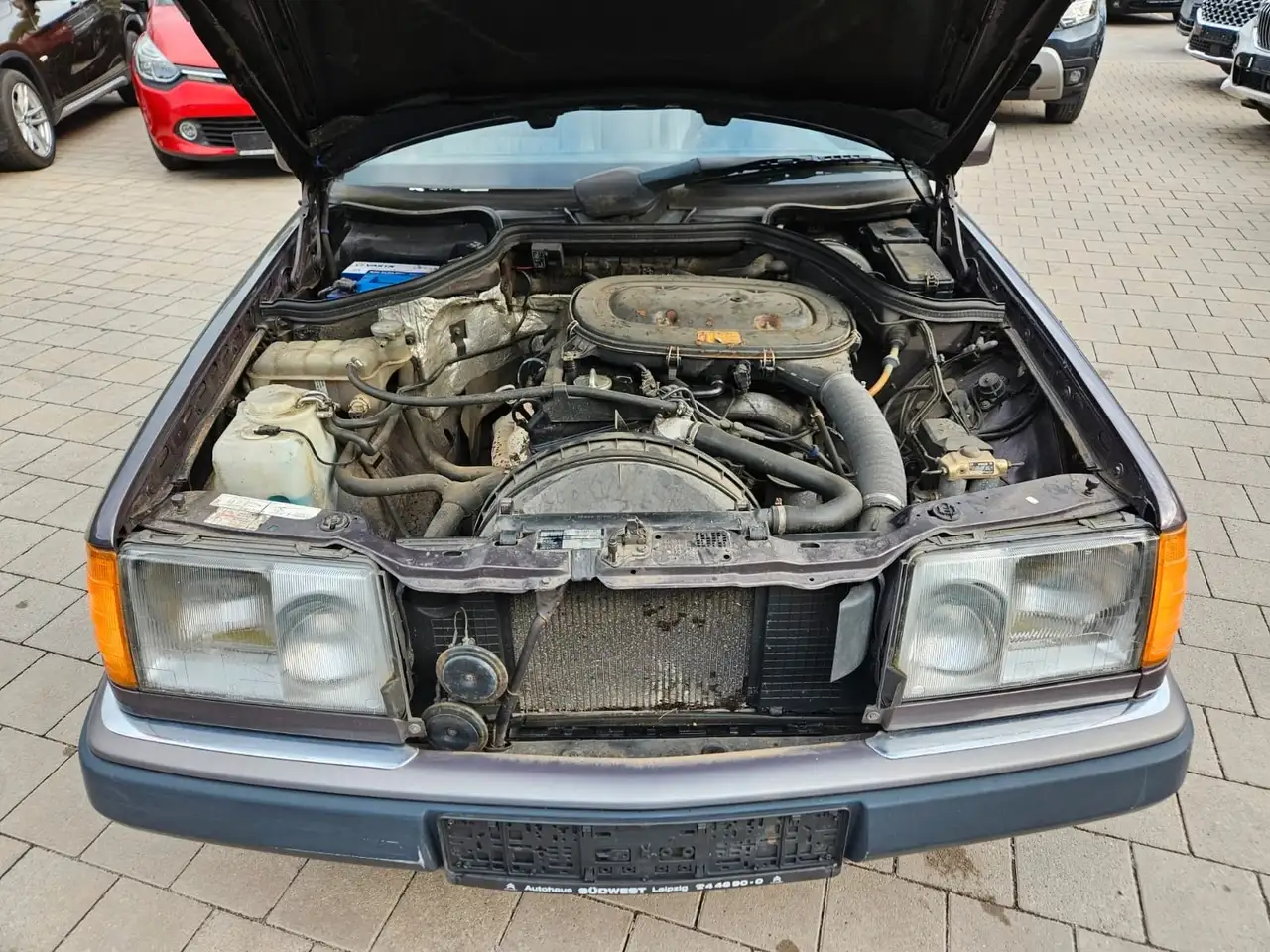 Mercedes-Benz 230 E, foto 9
