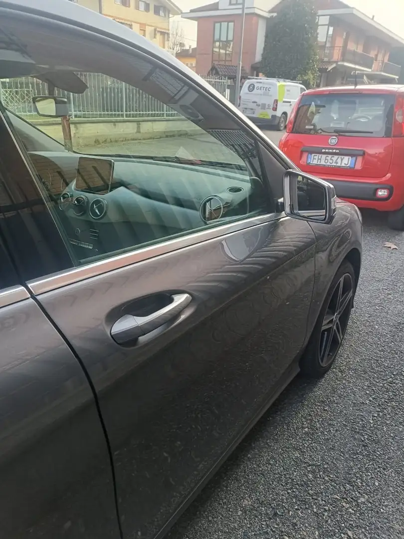 Mercedes-Benz B 200 B 200 d (cdi) Sport auto Grigio - 2