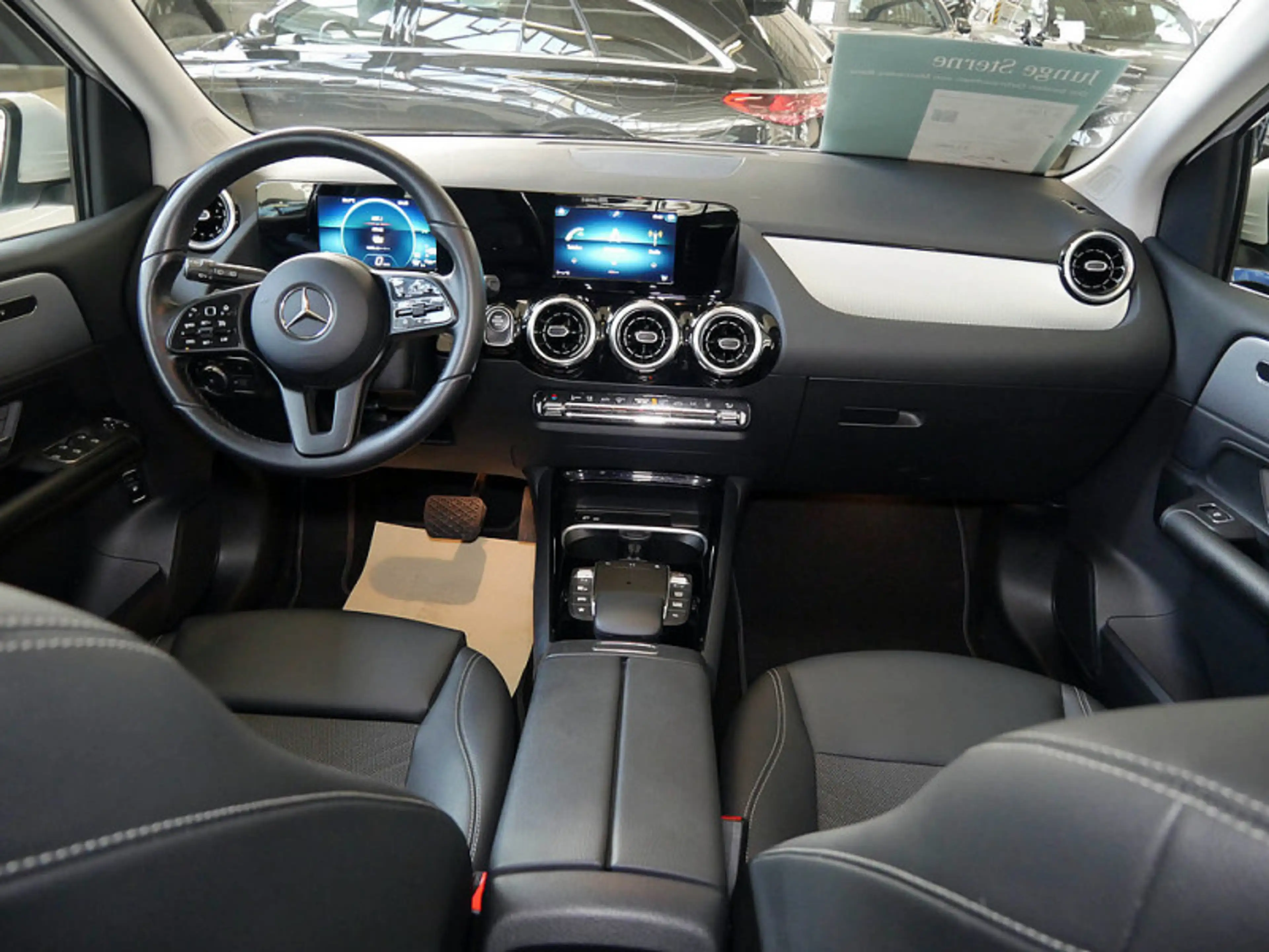 Mercedes-Benz B 250 e KAMERA SPUR PDC SHZ — photo 12